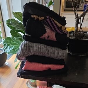 Stacked Women's Sweaters - Black & Pink Color Mix